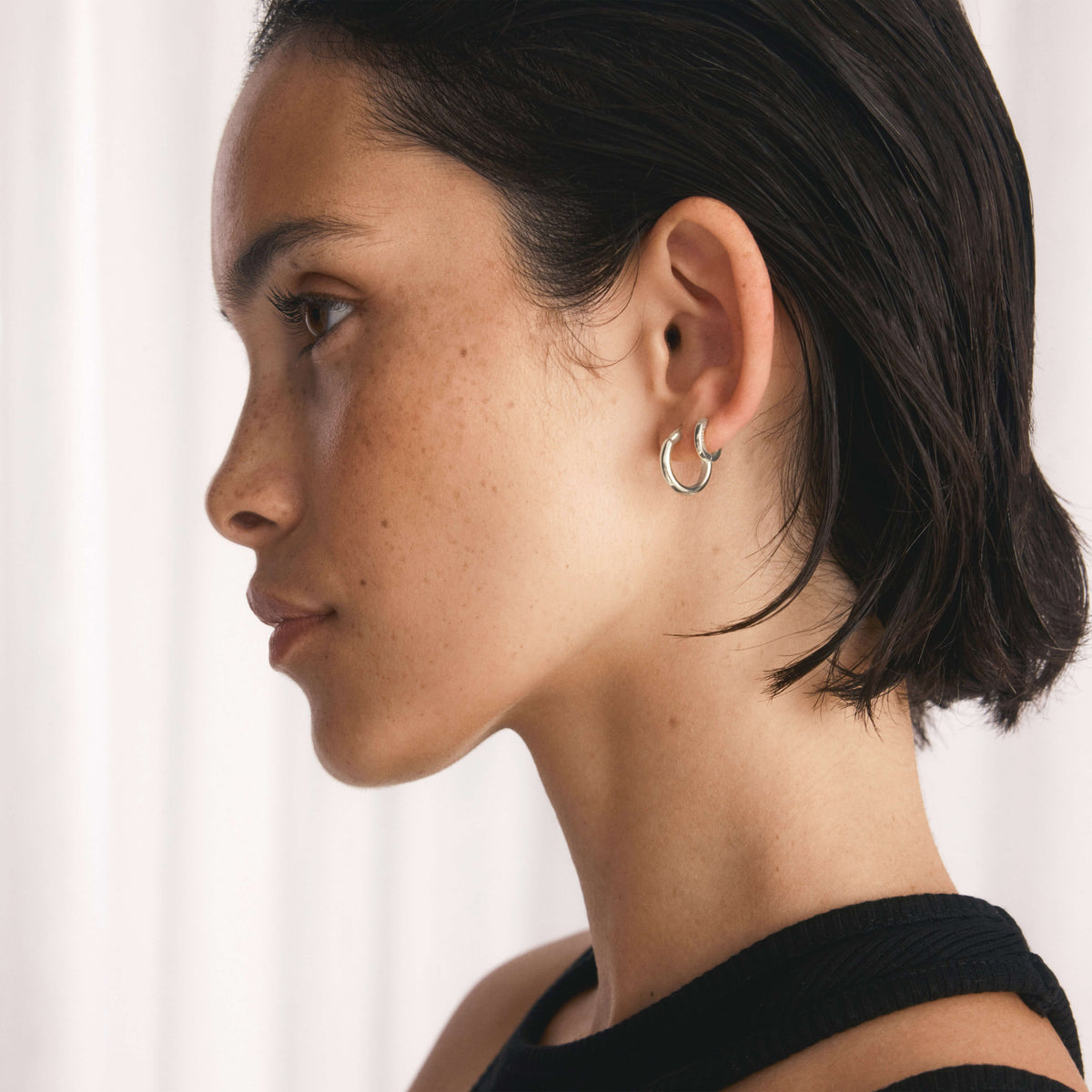 Classic Hoop Small - Single - Silver