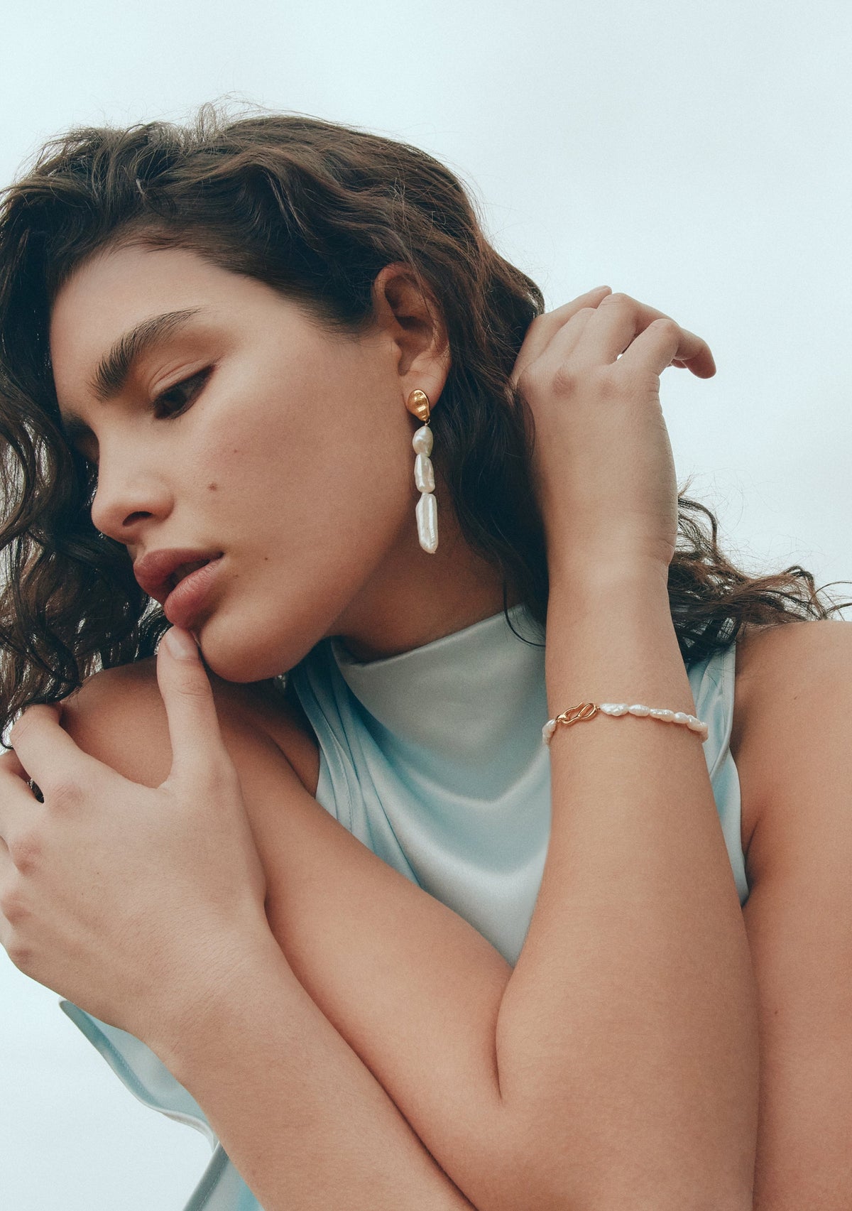 Cielo Long Pearl Drop Earrings - Gold