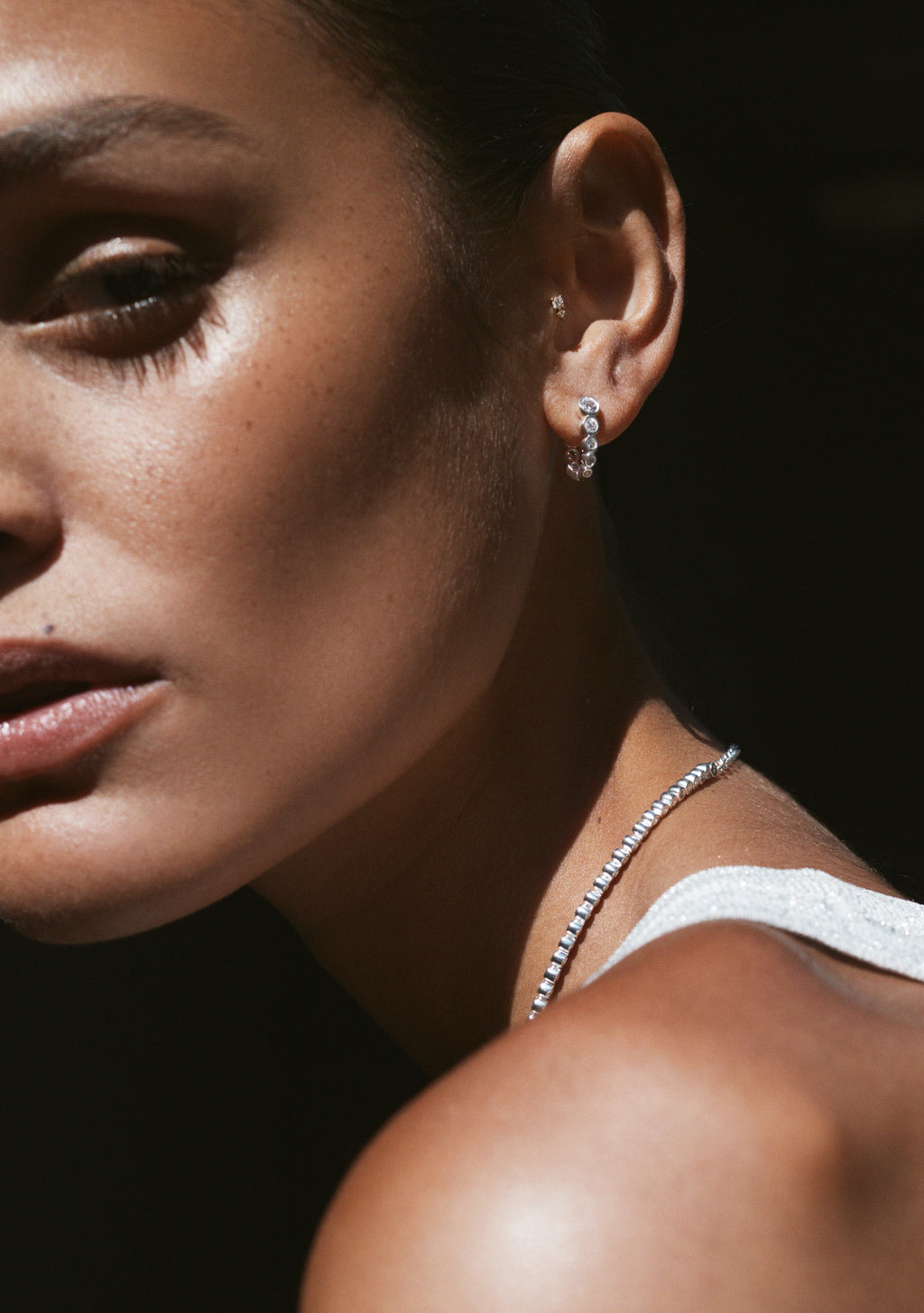 Crescendo Oval Hoops - Silver