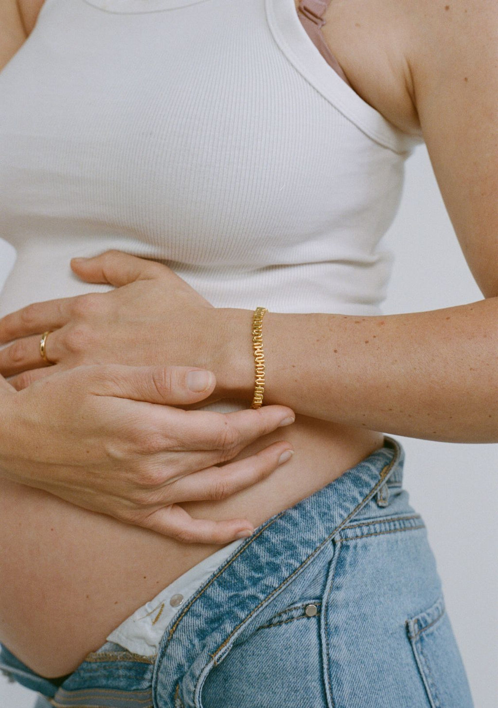 MUM Bracelet - Gold