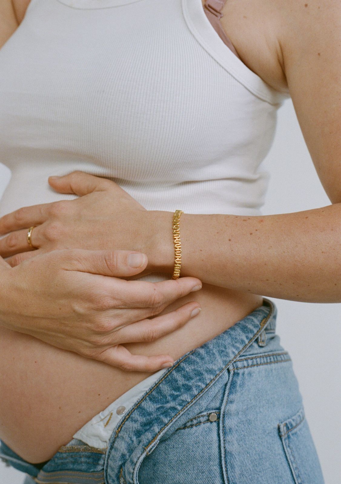 MUM Bracelet - Gold