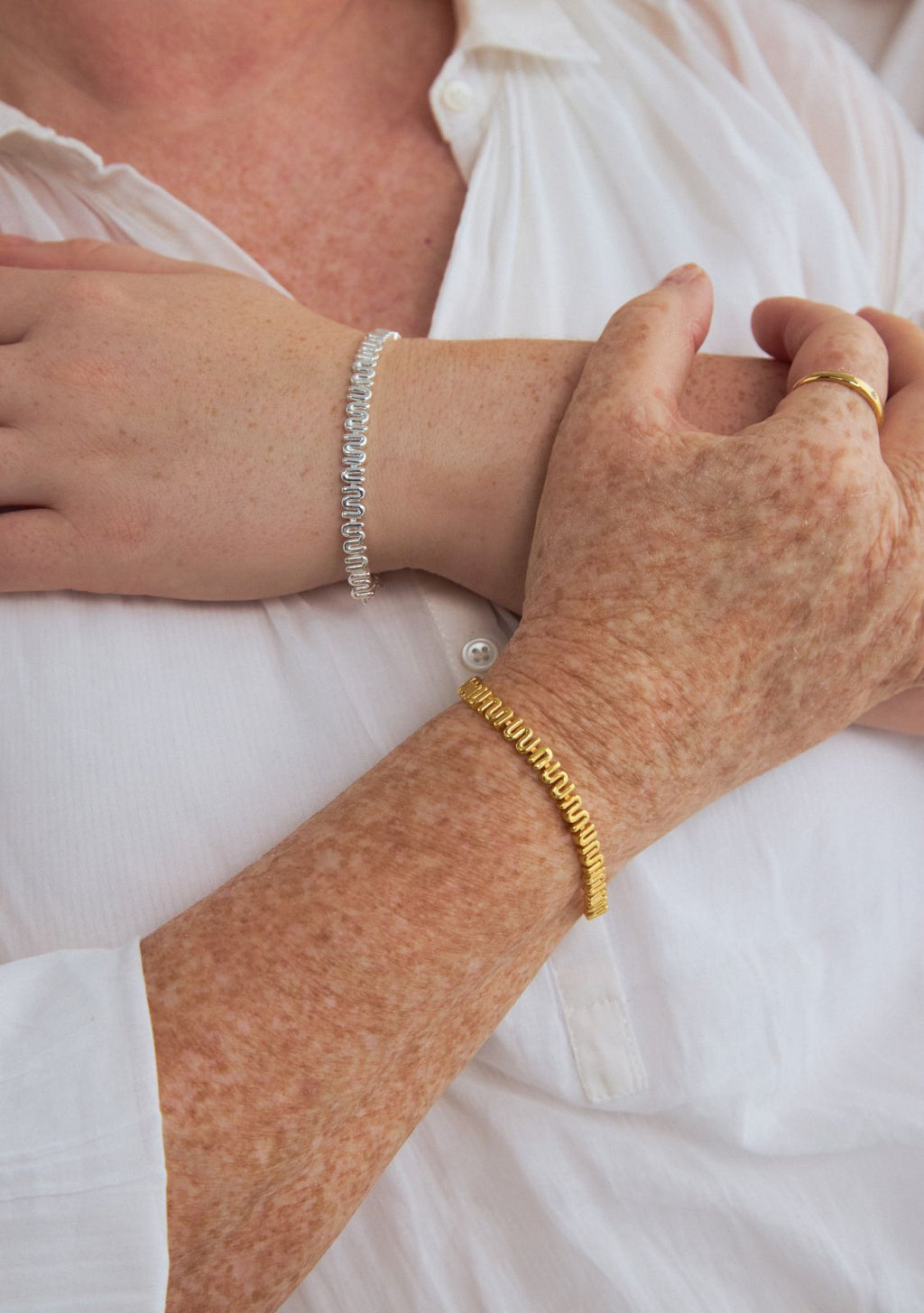 MUM Bracelet - Gold