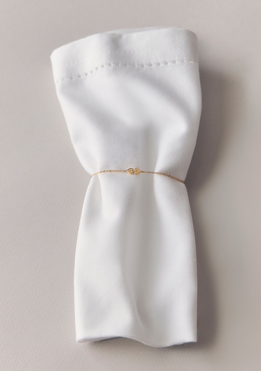 Heart Connection Bracelet - Gold