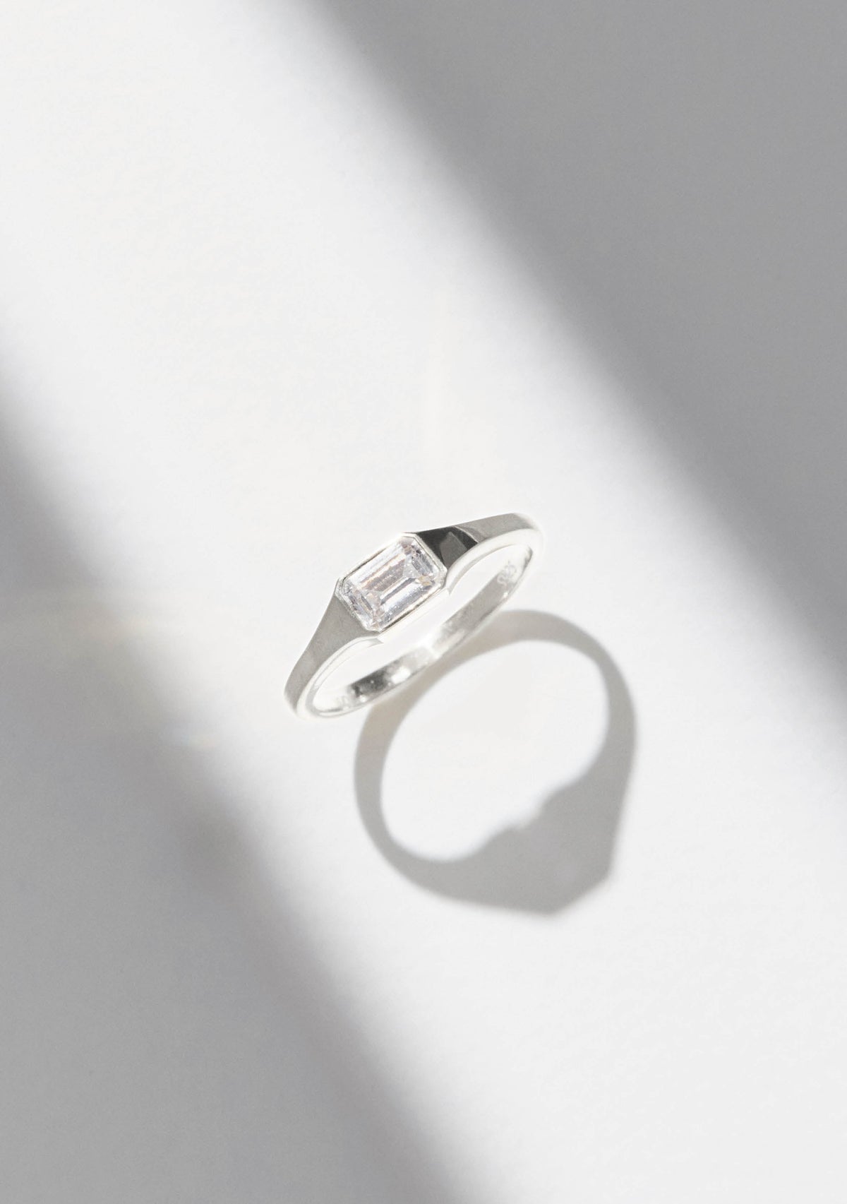 Lineaire Signet Ring - Silver