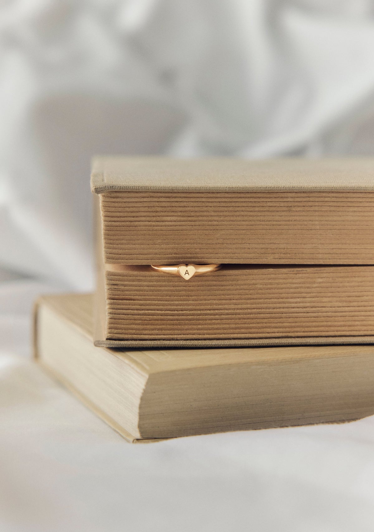 Love Letter Signet Ring - Gold