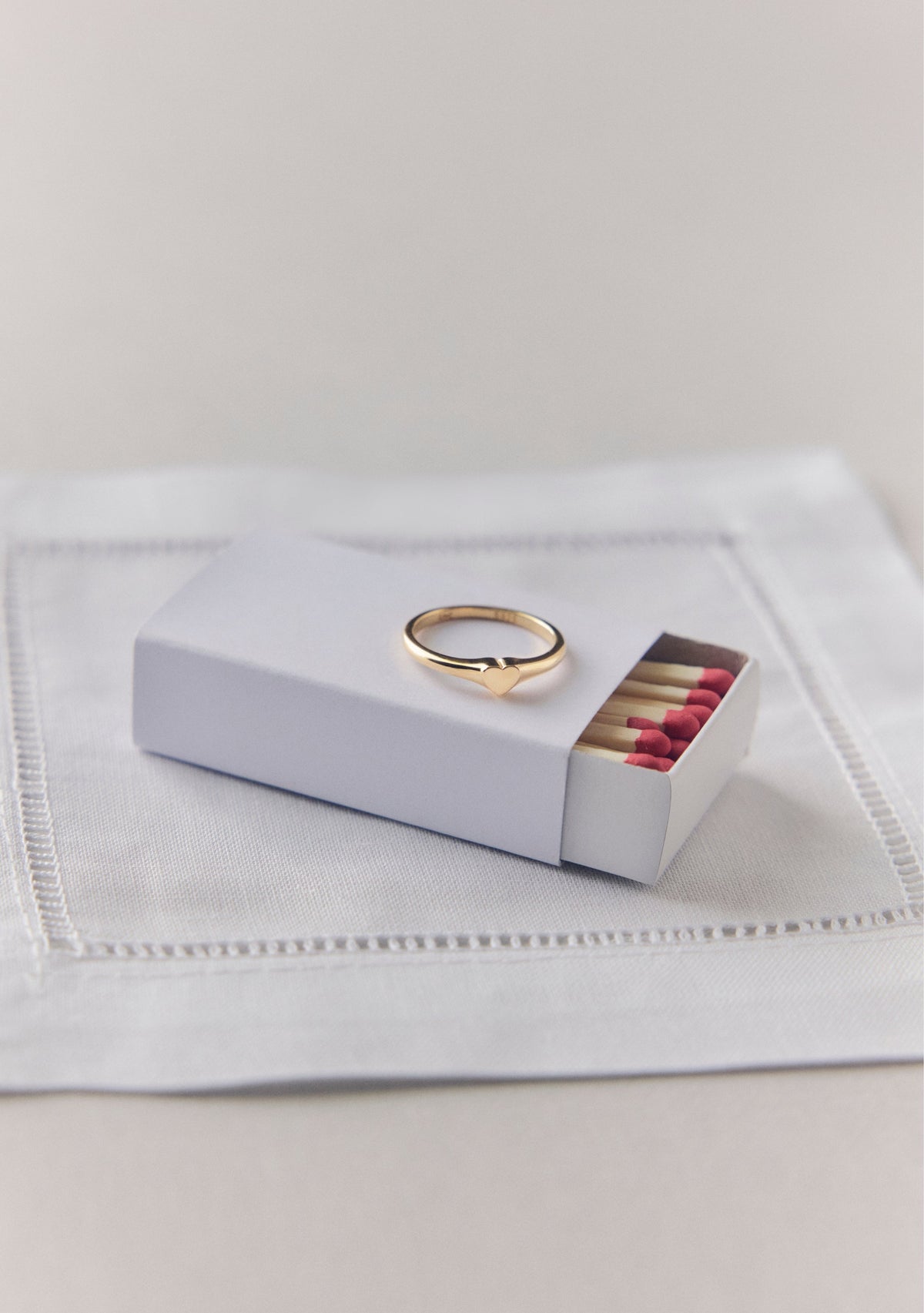 Love Letter Signet Ring - Gold