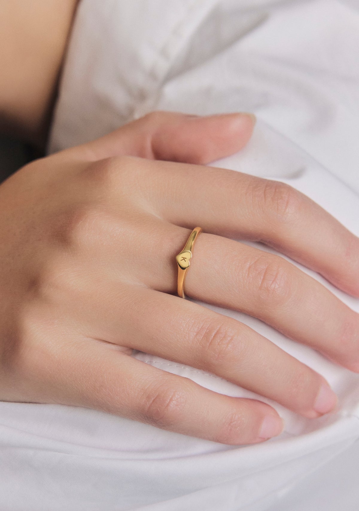 Love Letter Signet Ring - Gold