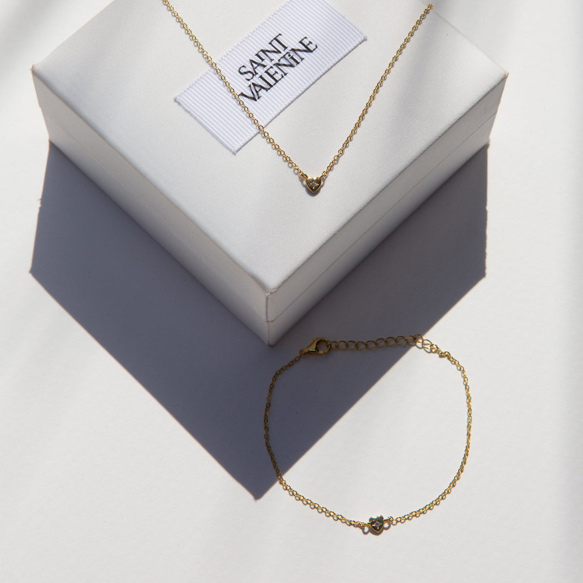 Mini Heart Necklace - Gold