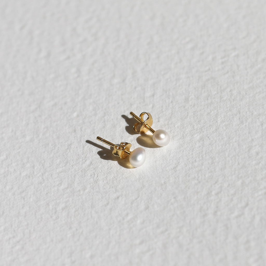 Mini Pearl Studs - Gold