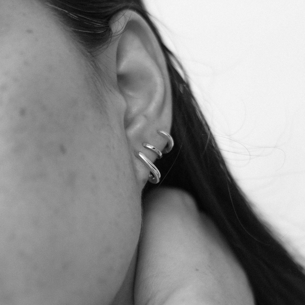 Amsterdam Hoop - Single - Silver