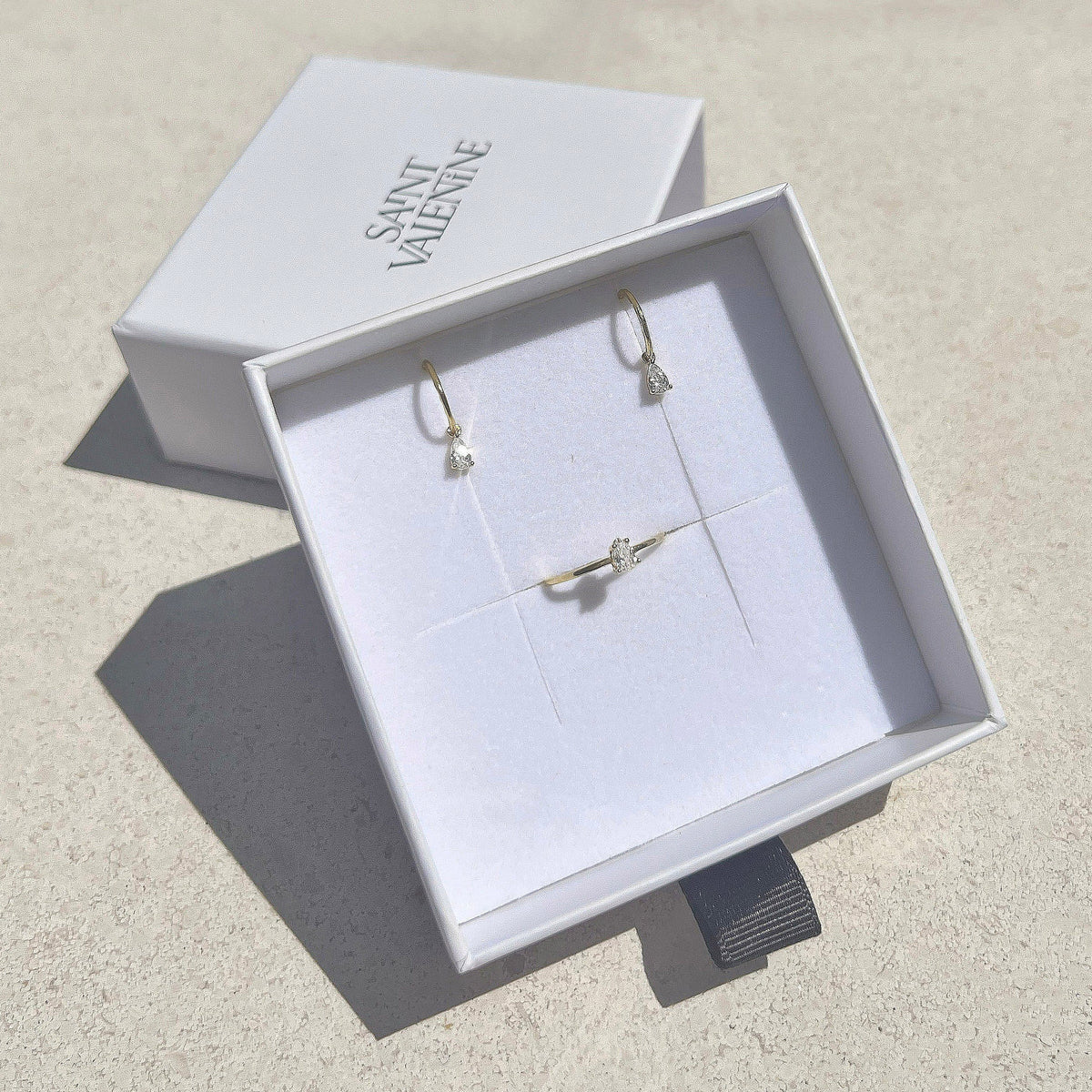 Valentine Mini Hoops - Gold