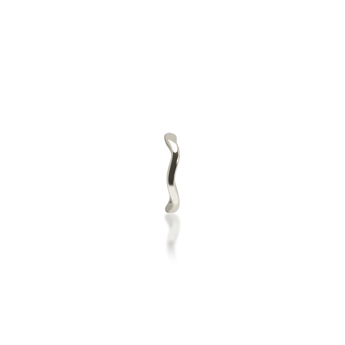 Vera Wave Ear Cuff - Silver