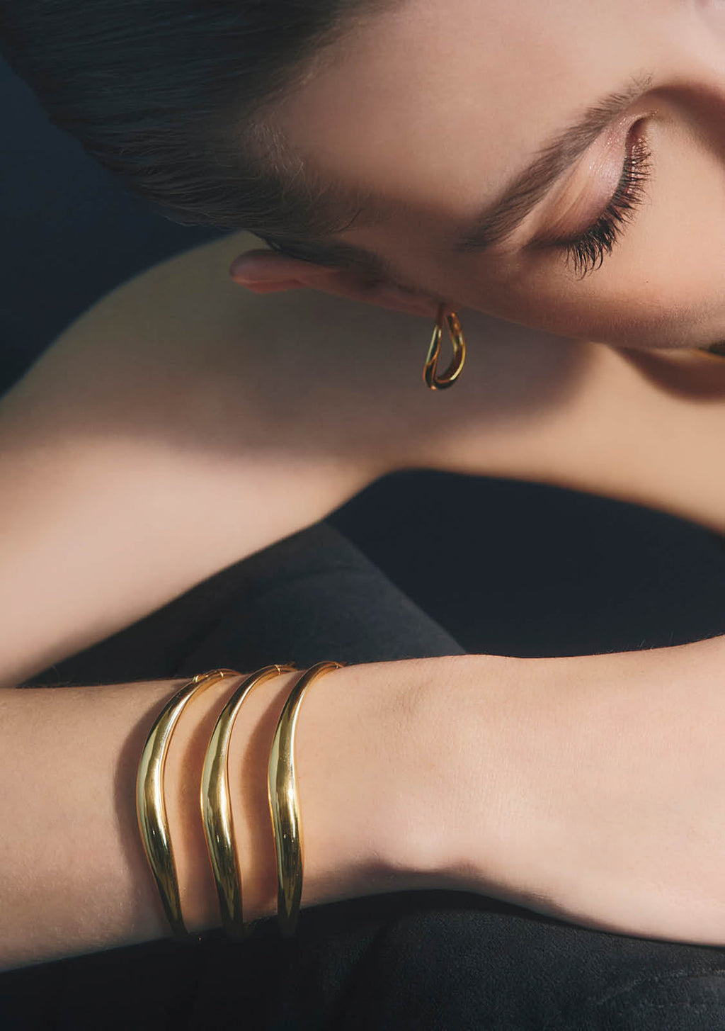 Verso Bangle - Gold