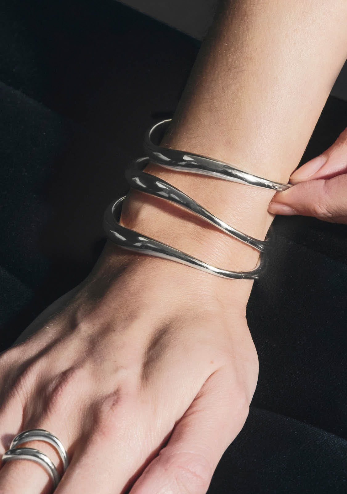 Verso Bangle - Silver