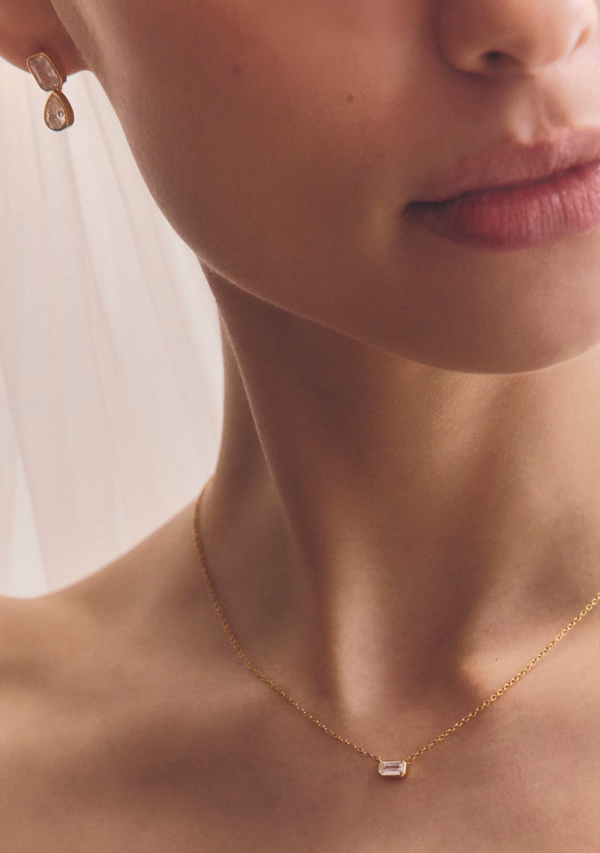 Lineaire Necklace - Gold