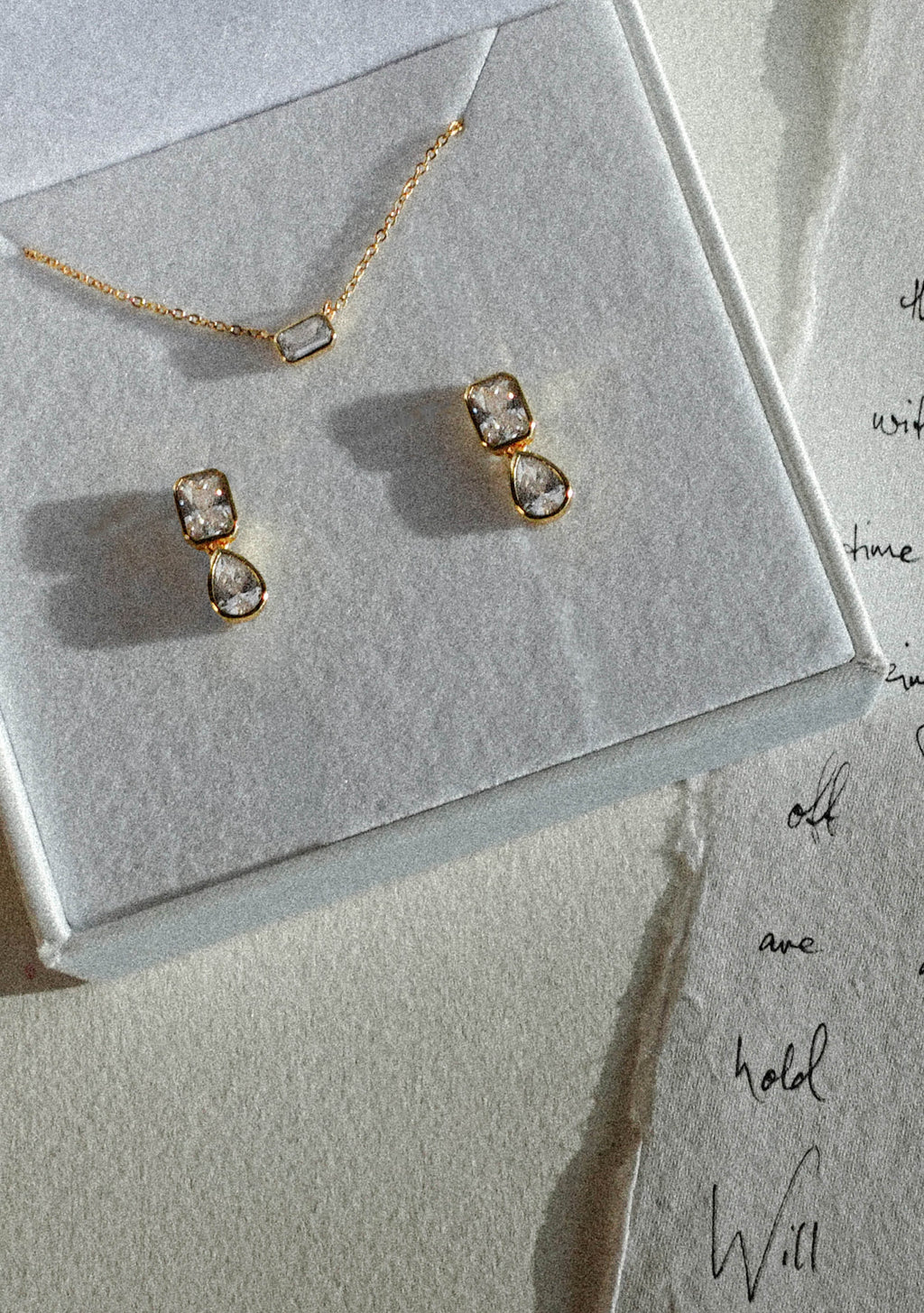 Lineaire Necklace - Gold