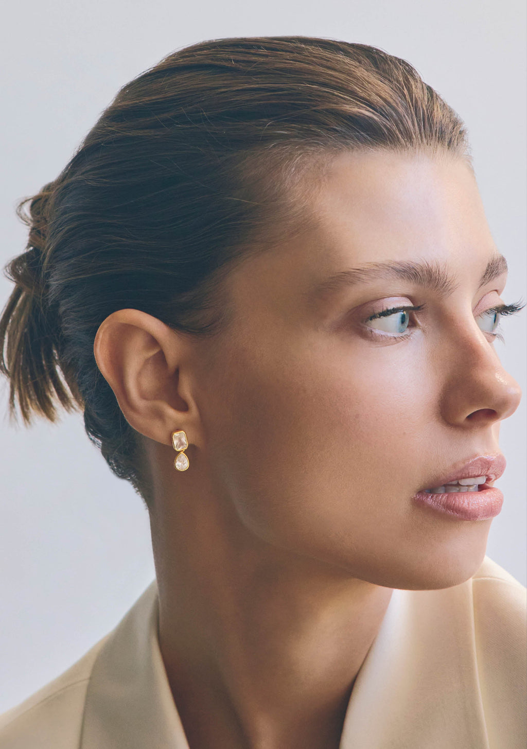 Lineaire Drop Earrings - Gold